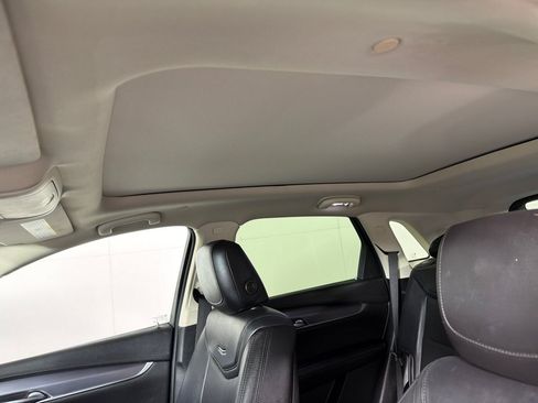 Used 2019 Cadillac XT5 Luxury AWD/4WD image 14