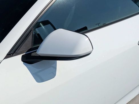 Used 2025 Ford Mustang GT RWD image 13
