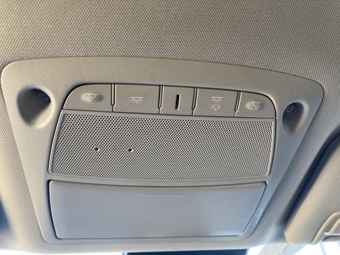 Used 2023 Nissan Murano SV image 22