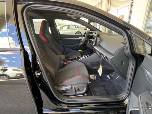 New 2026 Volkswagen GTI SE FWD image 31