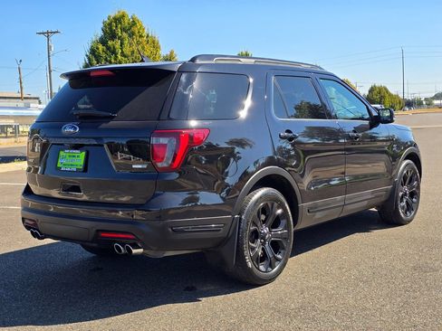 Used 2019 Ford Explorer Sport AWD/4WD image 5