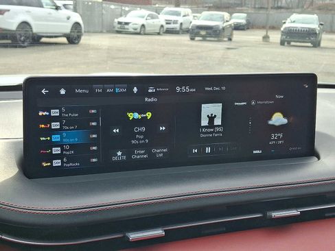 Used 2023 Genesis GV70 2.5T w/ Sport Prestige Package image 18