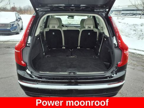 Used 2024 Volvo XC90 B6 Plus image 29