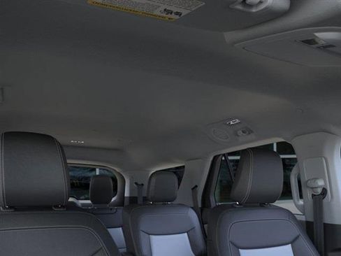 New 2024 Ford Explorer XLT w/ Equipment Group 202A image 22