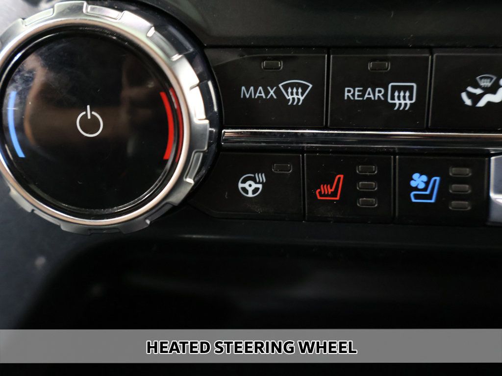 Used 2025 Ford F150 Lariat AWD/4WD image 10