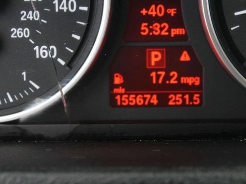 Used 2011 BMW X5 xDrive50i AWD/4WD image 10
