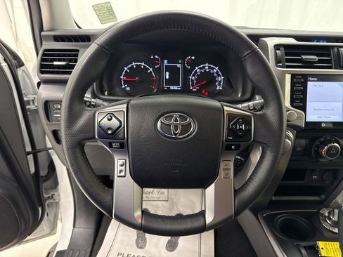 Used 2024 Toyota 4Runner SR5 image 22