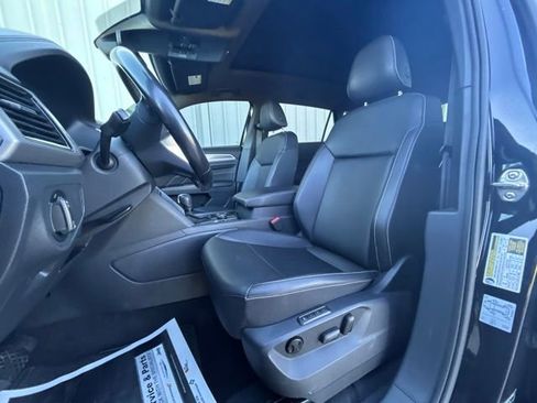 Used 2020 Volkswagen Atlas Cross Sport SEL AWD/4WD image 20