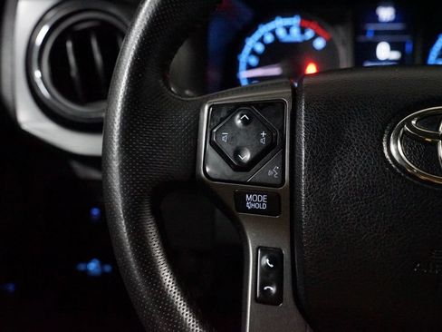 Used 2021 Toyota Tacoma TRD Sport w/ Technology Package RWD image 15