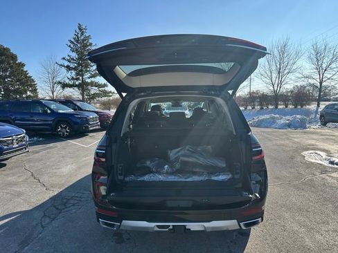 New 2026 BMW X7 xDrive40i w/ Premium Package image 35