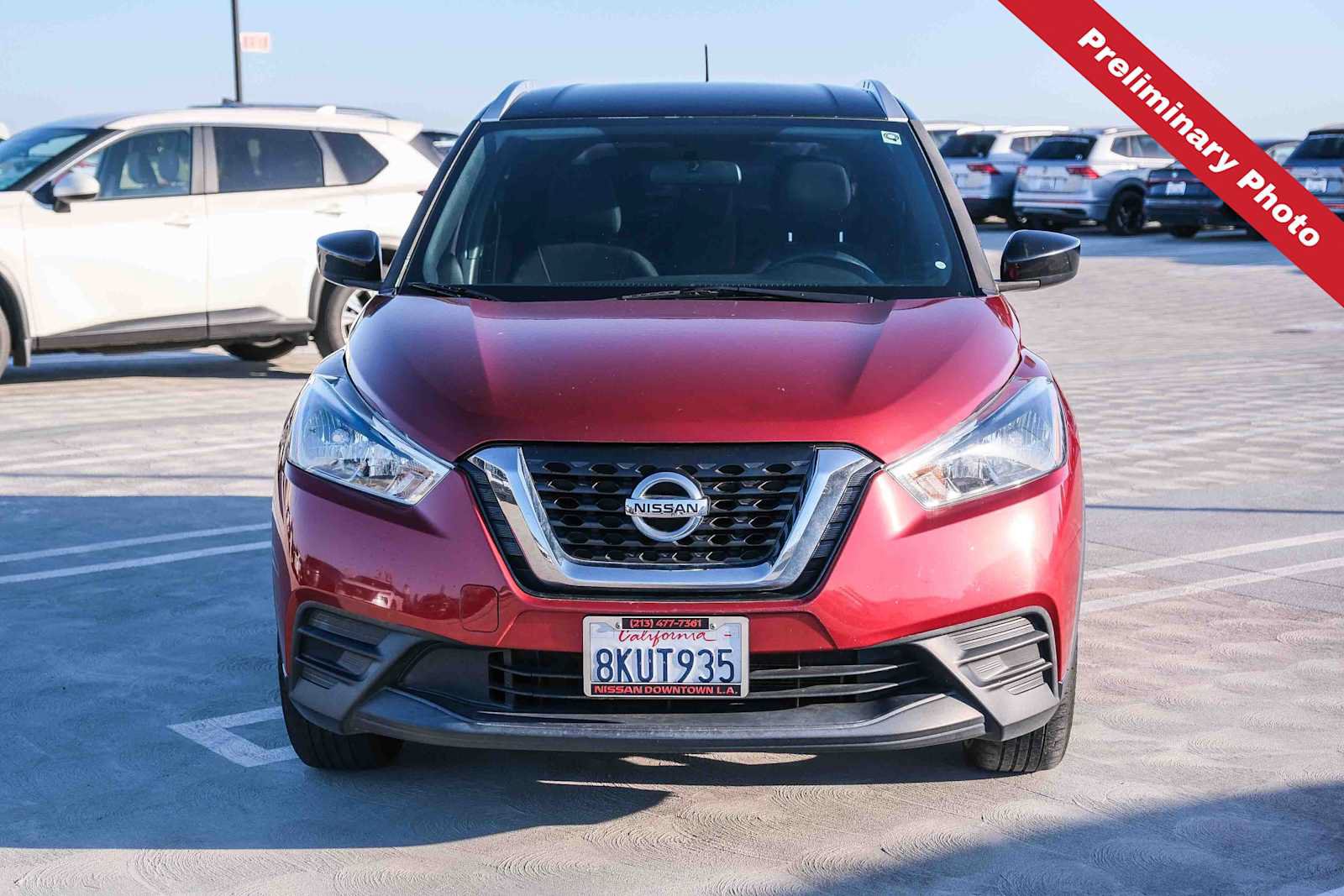 Used 2019 Nissan Kicks SV FWD image 2