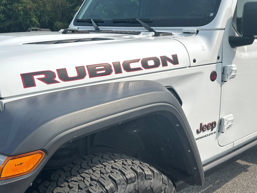 Used 2025 Jeep Wrangler Unlimited Rubicon AWD/4WD image 34