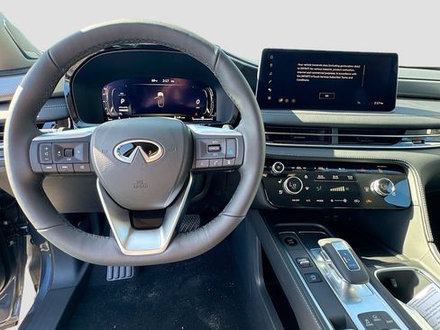 Used 2026 INFINITI QX60 Luxe w/ Cargo Package FWD image 12