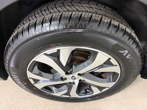 Certified 2022 Subaru Outback Limited AWD/4WD image 9