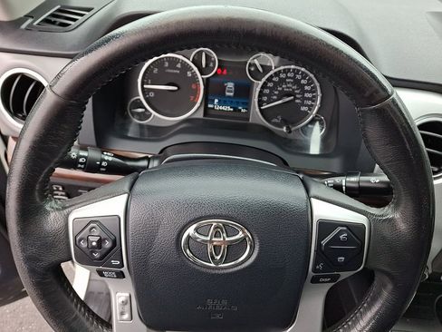 Used 2016 Toyota Tundra Limited w/ Limited Premium Package image 20