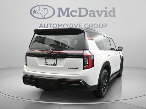 Used 2025 Nissan Armada PRO-4X AWD/4WD image 8