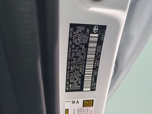 New 2026 Toyota Prius Plug-In Hybrid FWD image 29