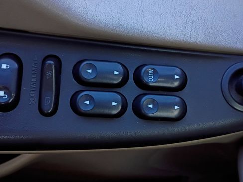 Used 2006 Ford F350 Lariat image 37