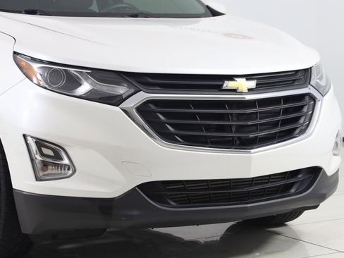 Used 2018 Chevrolet Equinox LT image 35