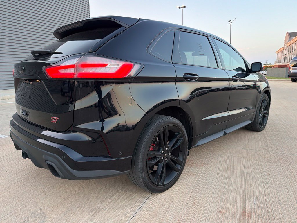 Used 2020 Ford Edge ST w/ Equipment Group 401A AWD/4WD image 3