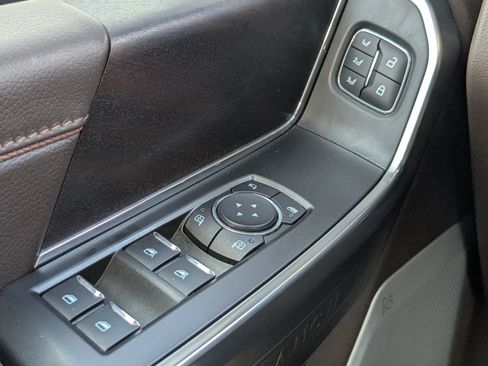 Used 2025 Ford F150 King Ranch w/ FX4 Off-Road Package AWD/4WD image 27