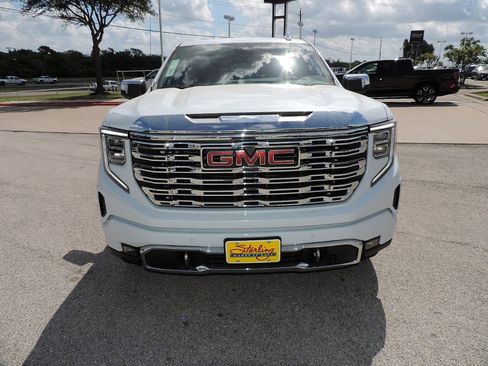 New 2026 GMC Sierra 1500 Denali w/ Denali Reserve Package image 2