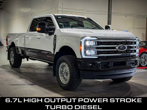 Used 2024 Ford F350 King Ranch AWD/4WD image 3