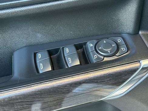 Used 2021 Chevrolet Silverado 1500 LTZ image 13