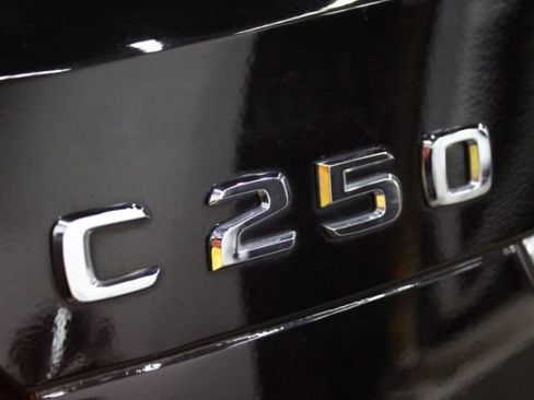 Used 2014 Mercedes-Benz C 250 Sedan image 24