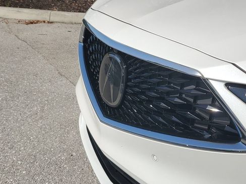 Certified 2024 Acura MDX SH-AWD w/ Advance Package image 11