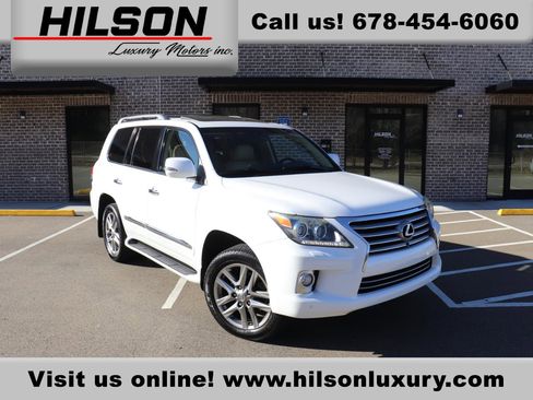 Used 2013 Lexus LX 570 4WD image 1