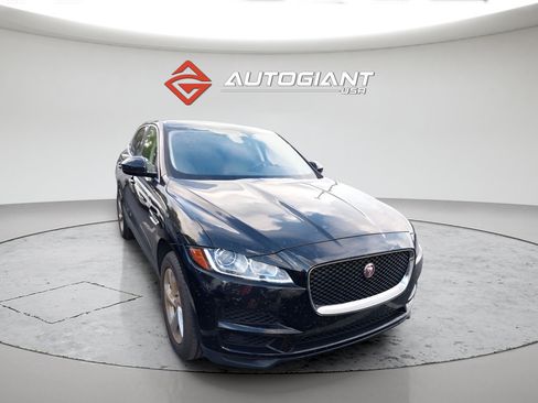 Used 2020 Jaguar F-PACE Premium AWD/4WD image 2