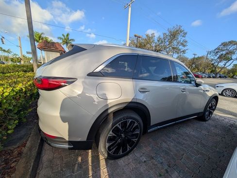 New 2026 MAZDA CX-90 Plug-In Hybrid w/ Premium Plus AWD/4WD image 10