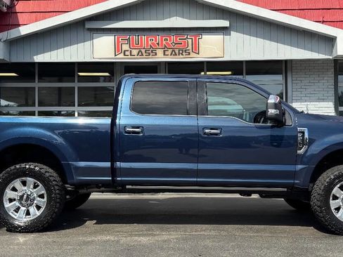 Used 2020 Ford F250 Platinum AWD/4WD image 2
