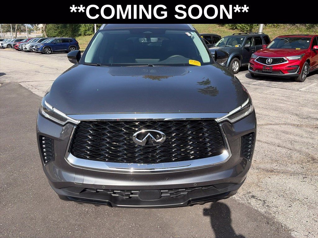 Used 2023 INFINITI QX60 Luxe w/ Cargo Package AWD/4WD image 3