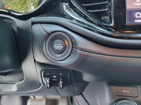 Certified 2024 Dodge Durango GT RWD image 20