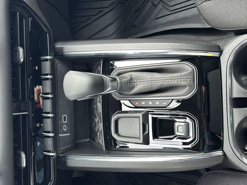 New 2026 GMC Canyon Elevation w/ Convenience Package image 34