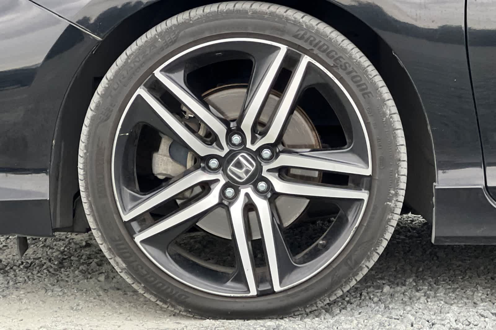 Used 2016 Honda Accord Sport image 11