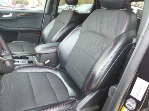 Used 2023 Ford Escape ST-Line w/ Tech Pack #1 image 11