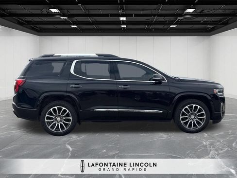 Used 2021 GMC Acadia Denali w/ Denali Ultimate Package AWD/4WD image 6
