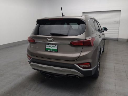Used 2019 Hyundai Santa Fe SE FWD image 7