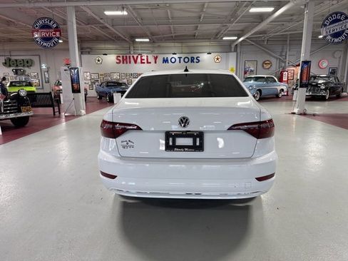 Used 2021 Volkswagen Jetta S w/ Driver Assistance Package image 4