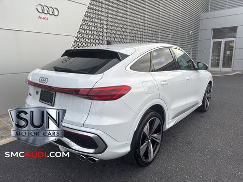 New 2025 Audi SQ5 Premium Plus image 8