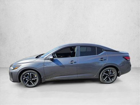 New 2025 Nissan Sentra SV image 2