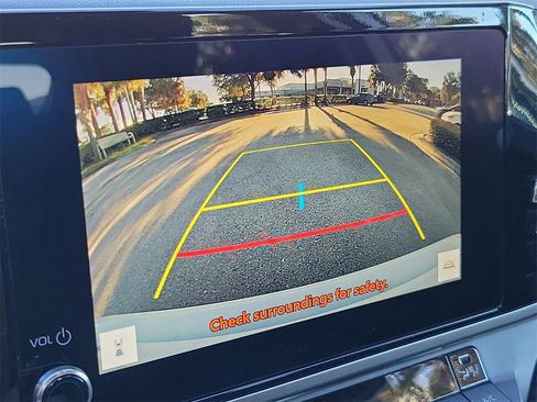 Used 2025 Toyota Camry LE image 26