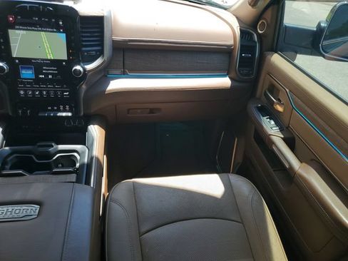 Used 2019 RAM 2500 Limited AWD/4WD image 32
