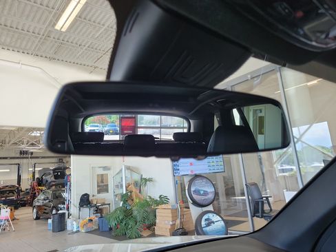 Used 2022 BMW X5 xDrive40i w/ Premium Package AWD/4WD image 28
