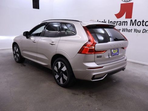 New 2025 Volvo XC60 T8 Plus w/ Protection Package Premier AWD/4WD image 9