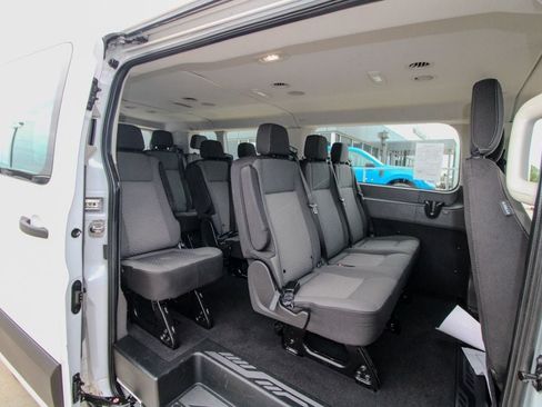 Used 2024 Ford Transit 350 XLT RWD image 13