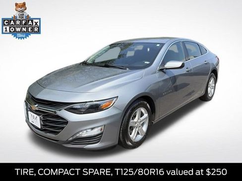 Used 2024 Chevrolet Malibu LT FWD image 3